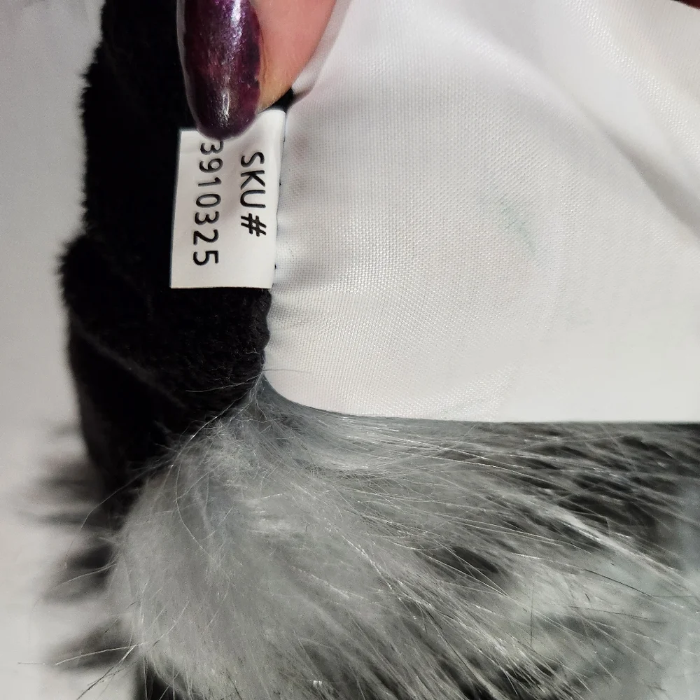 West Elm 47X60 Faux Fur Throw Blanket in Black and Gray